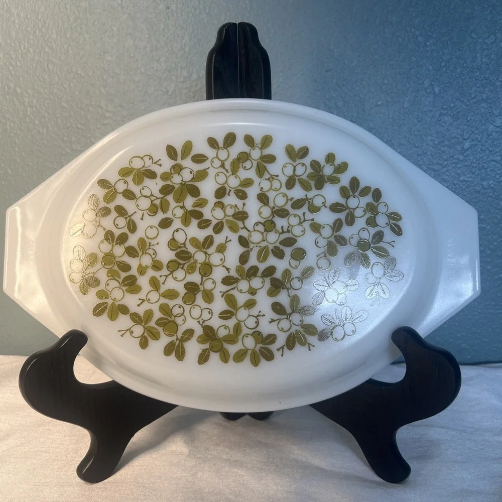 Vintage Pyrex 945-C Replacement Casserole‎ Lid 1960's Verde Green Olive 13